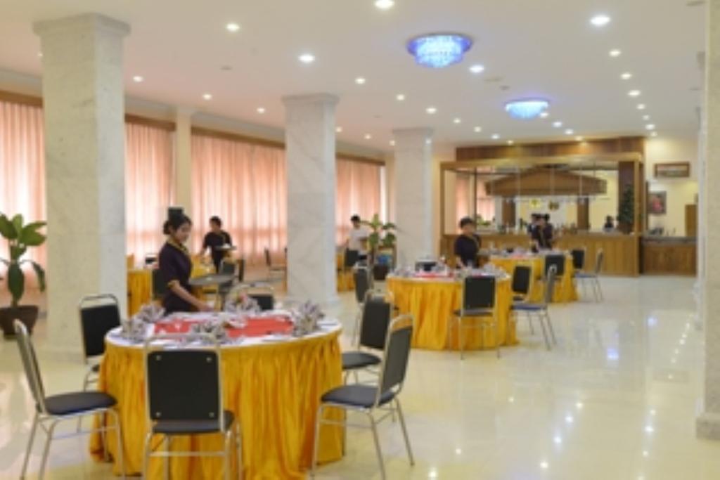 Hotel Sidney Янгон Экстерьер фото